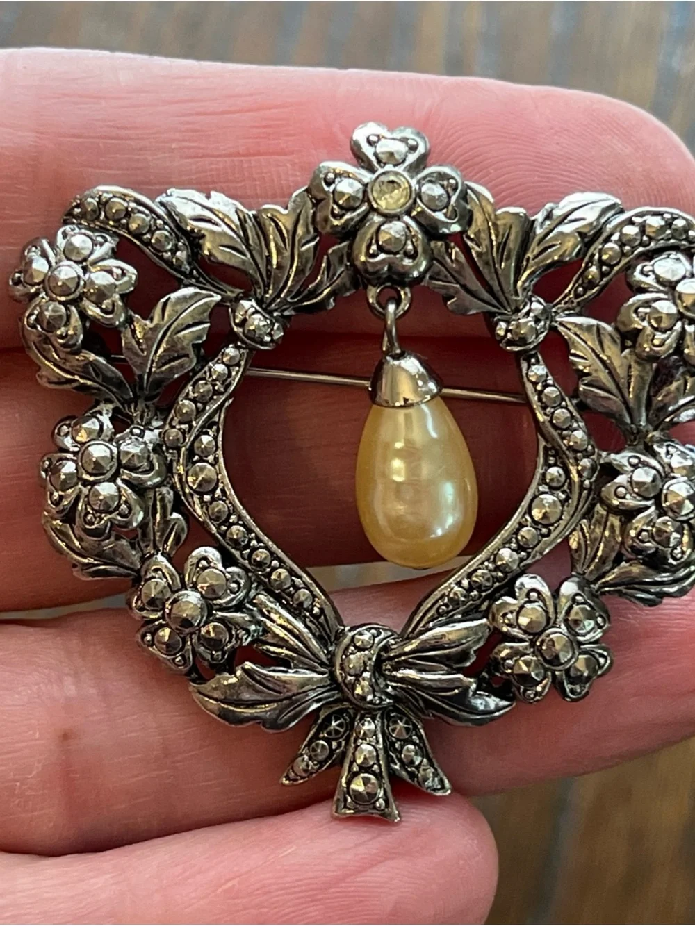 Vintage Floral Heart Brooch with Pearl Drop - Silver Tone